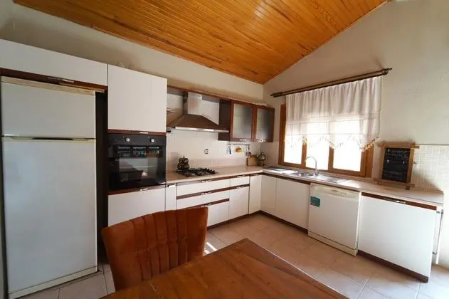 Venüs, Kale Manzaralı, Teraslı