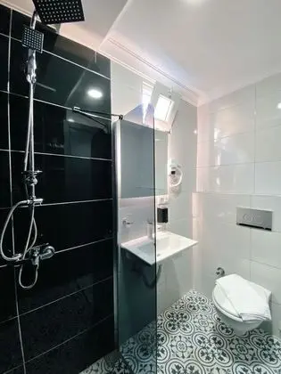 Economy Tek Büyük Yataklı Oda, Balkon