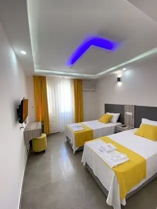 Standard İki Ayrı Yataklı Oda, Havuz Manzaralı