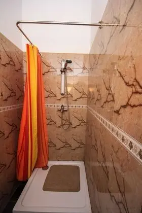 Deluxe Tek Büyük Yataklı Oda, 1 Çift Kişilik Yatak (with AC)