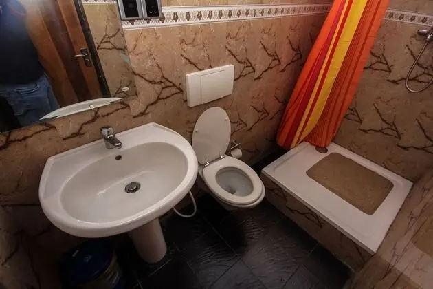 Deluxe Tek Büyük Yataklı Oda, 1 Çift Kişilik Yatak (with AC)