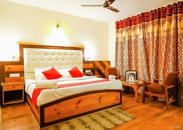 Luxury Tek Büyük Yataklı Oda
