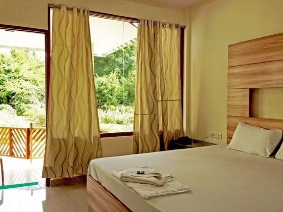 Deluxe Tek Büyük Yataklı Oda, 1 Çift Kişilik Yatak, Sigara İçilmez