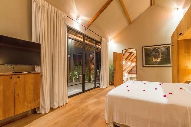Villa, 5 Yatak Odası