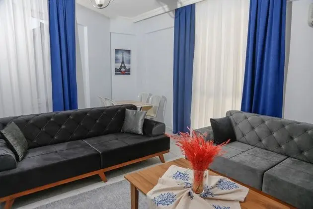 1+1 Apart Daire, Bahçe Manzaralı, Balkonlu
