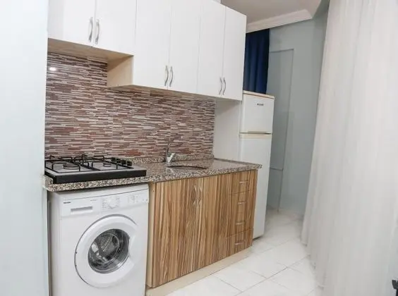 1+1 Daire ( 101 ), Havuz Manzaralı, Balkonlu