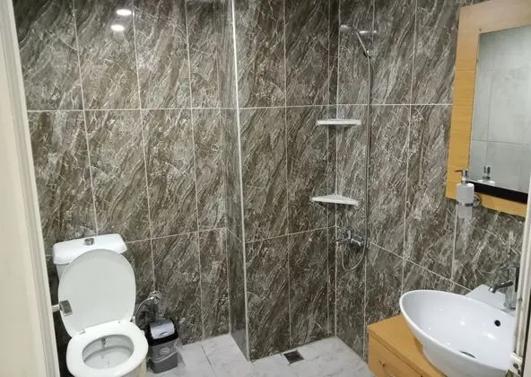 Çatı Katı Oda, Bahçe Manzaralı