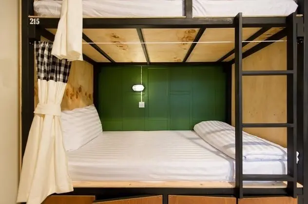 6 Bed Female Dormitory