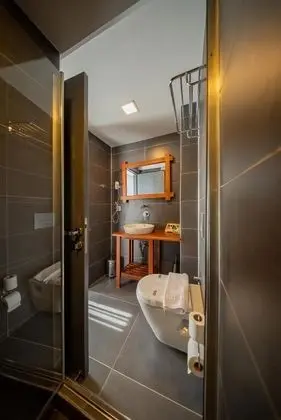Deluxe Triple Room,deniz Ve Havuz Manzaralı