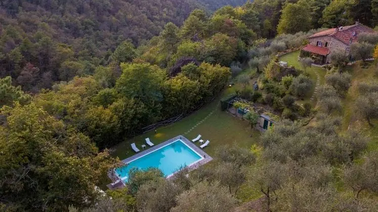 Villa, Sigara İçilebilir