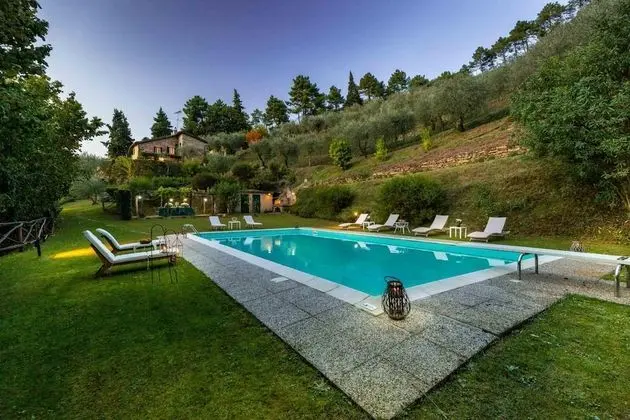 Villa, Sigara İçilebilir