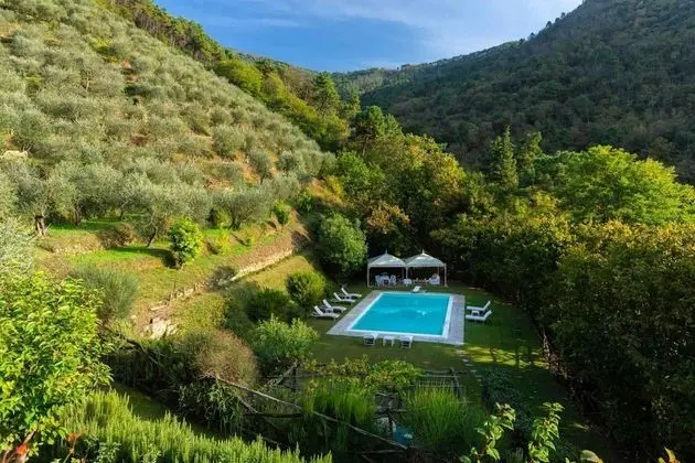 Villa, Sigara İçilebilir