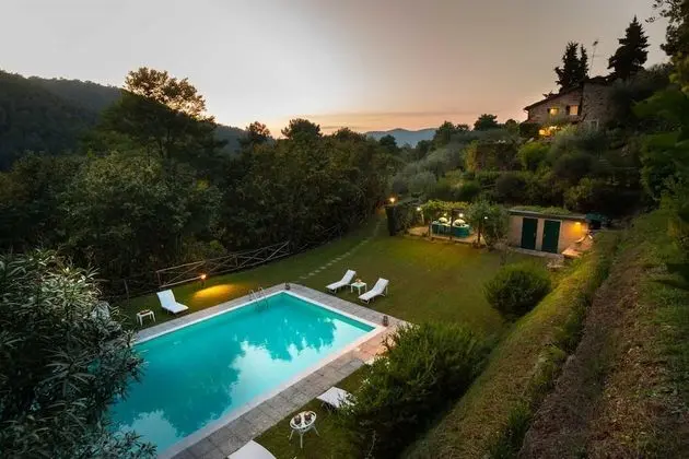 Villa, Sigara İçilebilir