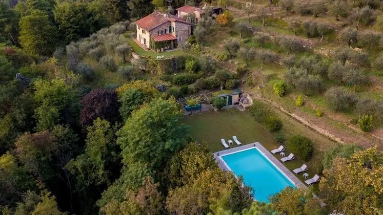 Villa, Sigara İçilebilir