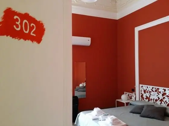 Tek Büyük Yataklı Oda