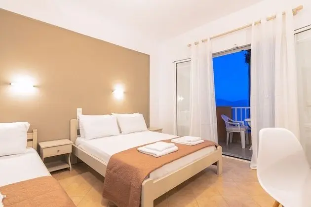 Stüdyo, Deniz Manzaralı