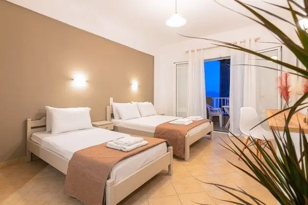 Stüdyo, Deniz Manzaralı