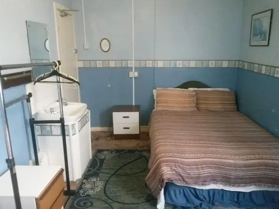 Tek Büyük Yataklı Oda