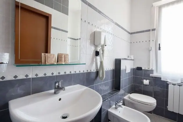 Standard Üç Kişilik Oda