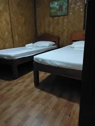 Oda, 2 Tek Kişilik Yatak