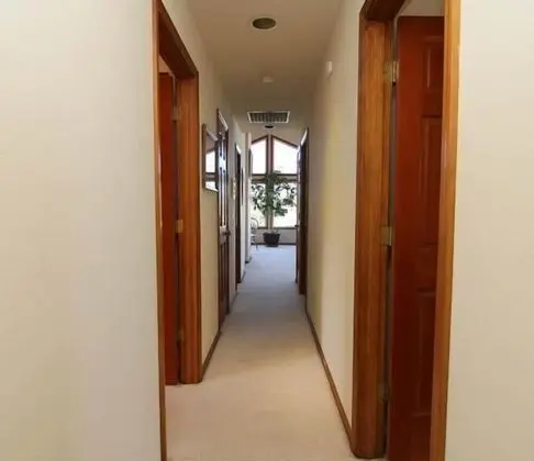 Ev, Birden Çok Yatak (Nelscott Flat)