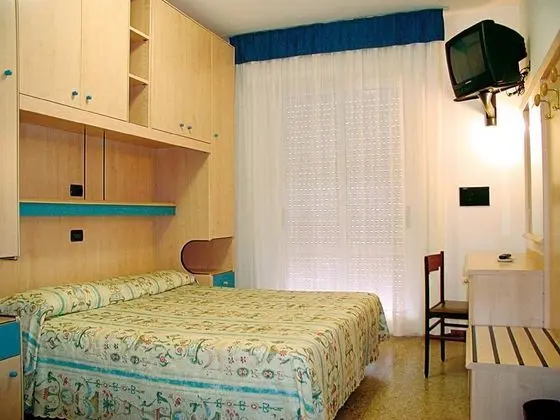Standard Tek Büyük veya İki Ayrı Yataklı Oda