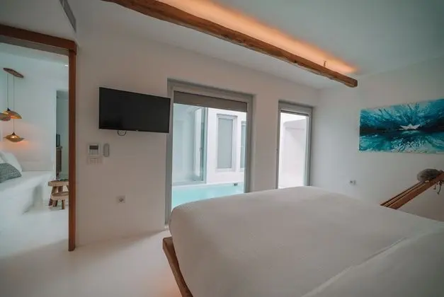 Grand Villa