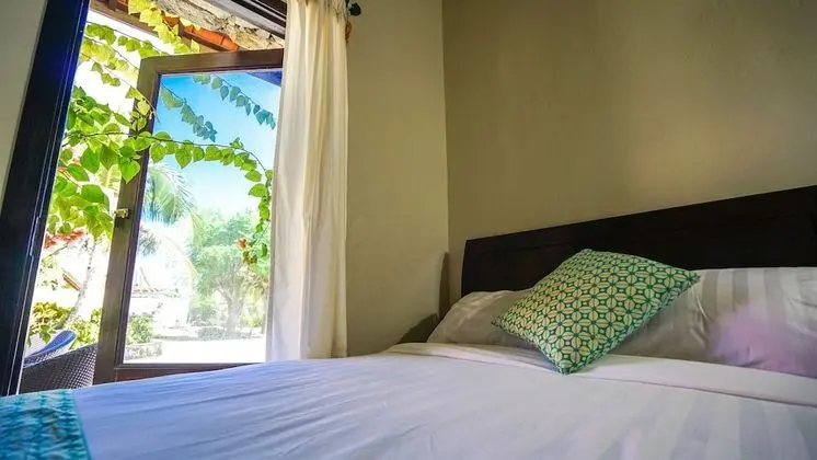 Comfort Tek Kişilik Oda, 1 Tek Kişilik Yatak, Ortak Banyo, Park Manzaralı