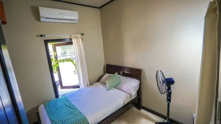 Comfort Tek Kişilik Oda, 1 Tek Kişilik Yatak, Ortak Banyo, Park Manzaralı