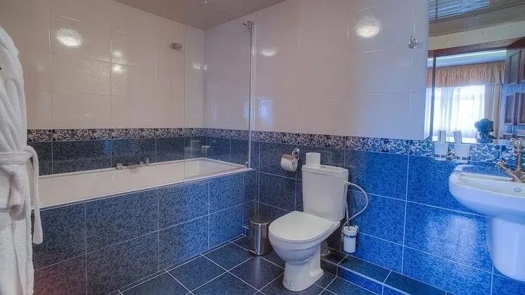 Junior Tek Büyük Yataklı Oda, 1 Çift Kişilik Yatak ve Çekyat, Avlu