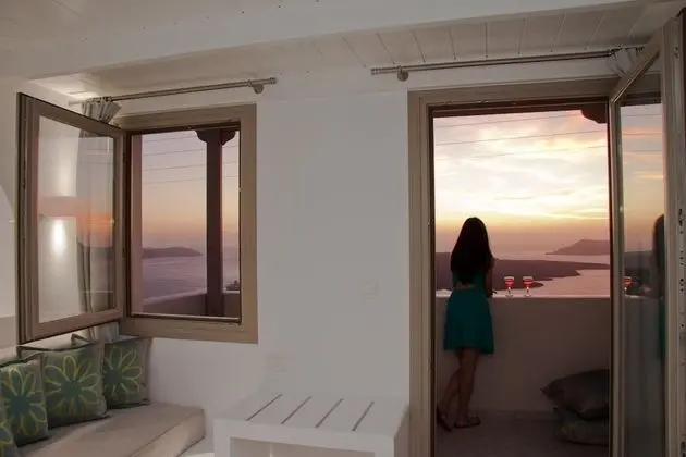 Stüdyo (Caldera View)