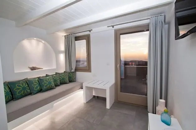 Stüdyo (Caldera View)