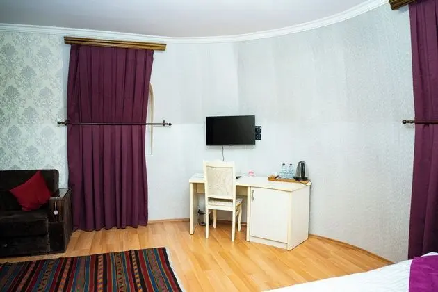 Standard Tek Büyük Yataklı Oda