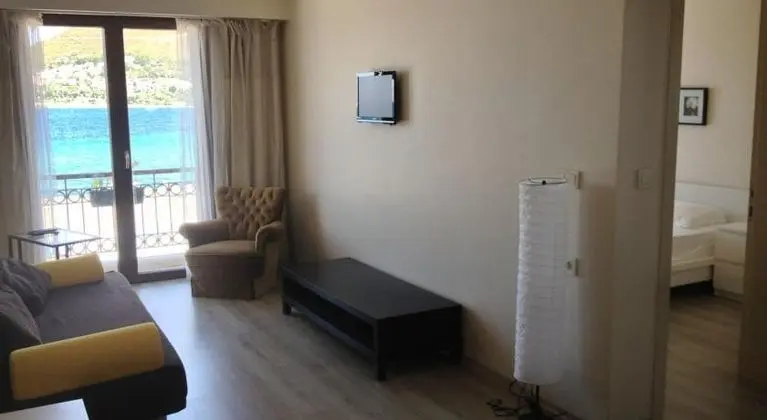 Aile Odası, Deniz Manzaralı