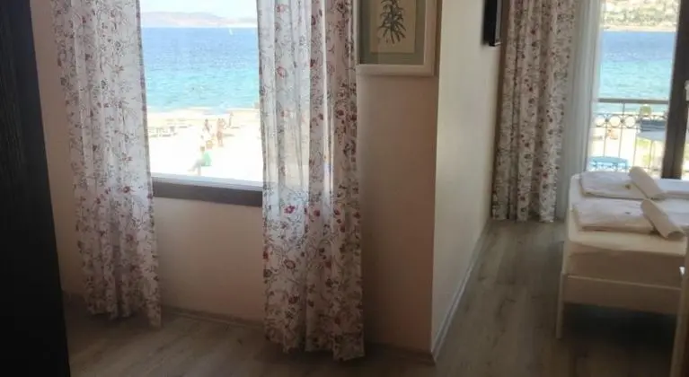 Club Aile Odası, Deniz Manzaralı