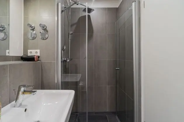 Tek Büyük Yataklı Oda (2+1)