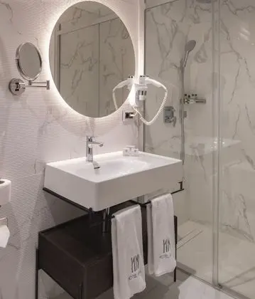 Deluxe Oda, Balkon, Deniz Manzaralı