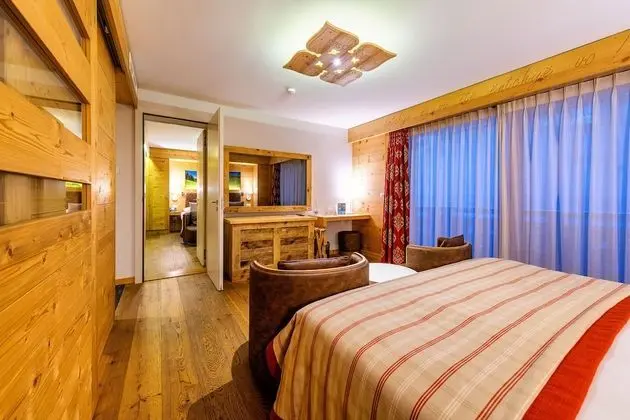 Two connecting rooms without view