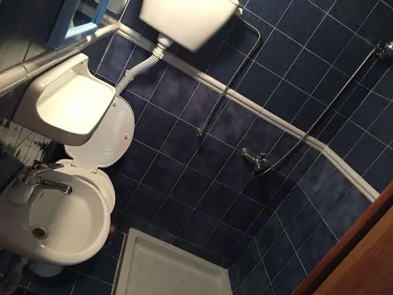 Basic Oda, Dağ Manzaralı