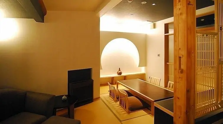 İki Ayrı Yataklı Oda (with Tatami Room)