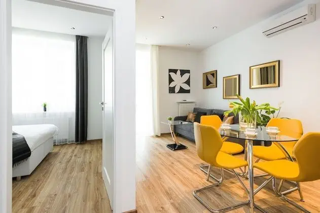 Deluxe Apart Daire (Rzeszowska 4)