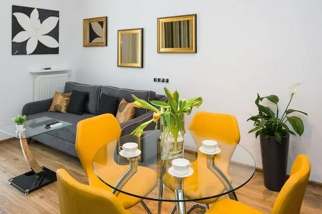 Deluxe Apart Daire (Rzeszowska 4)