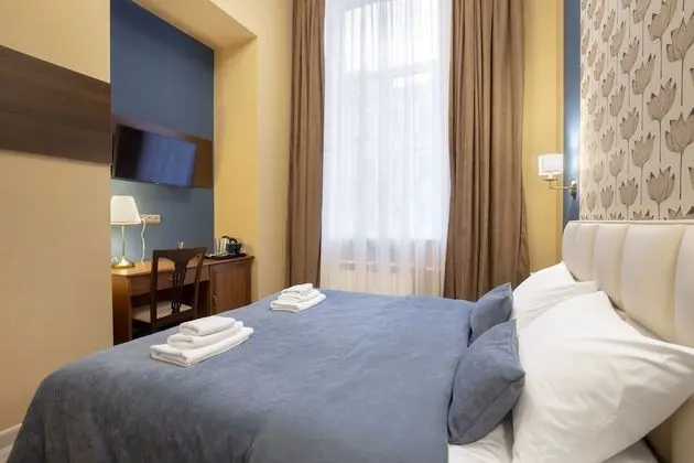 Standard Tek Büyük Yataklı Oda