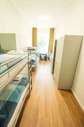Bed in 4-Bed Mixed Dormitory Room