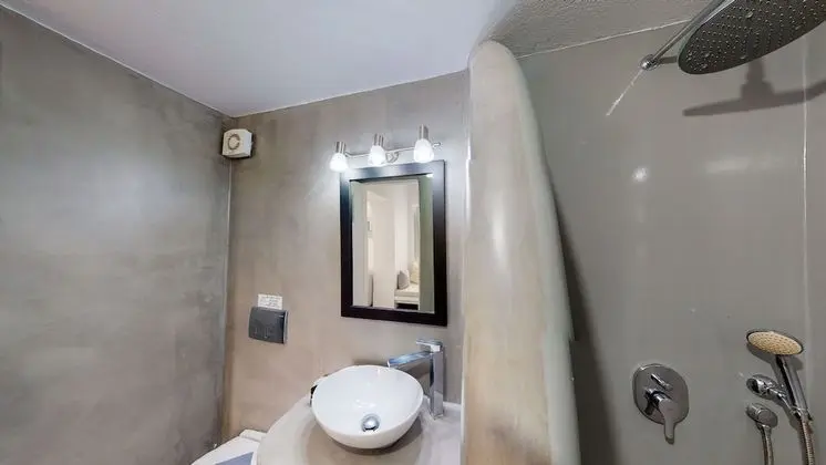 Family Apart Daire, Deniz Manzaralı