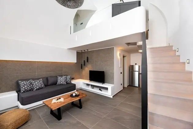 Luxury Apart Daire, 1 En Büyük (King) Boy Yatak ve Çekyat, Sigara İçilmez, Okyanus Manzaralı