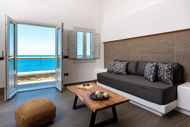 Luxury Apart Daire, 1 En Büyük (King) Boy Yatak ve Çekyat, Sigara İçilmez, Okyanus Manzaralı