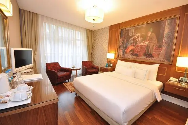 Standard Tek Büyük veya İki Ayrı Yataklı Oda