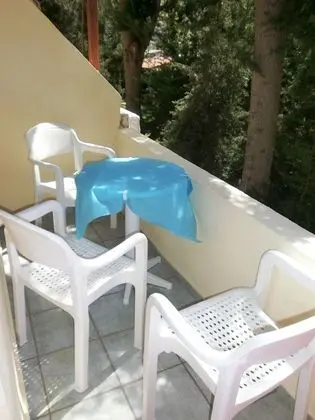 Standard Üç Kişilik Oda