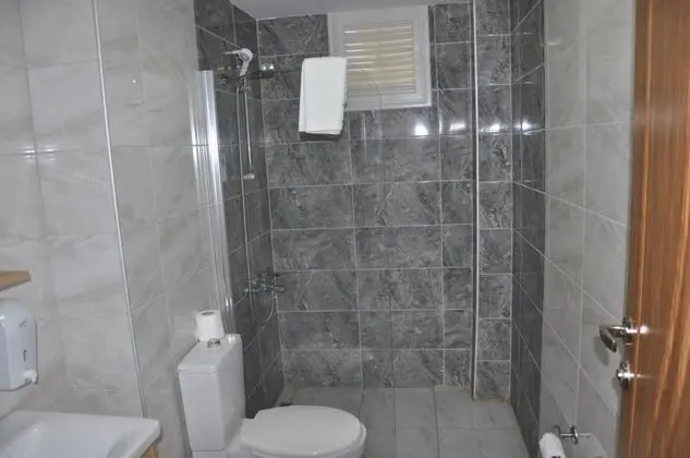 Triple, Şehir Manzaralı